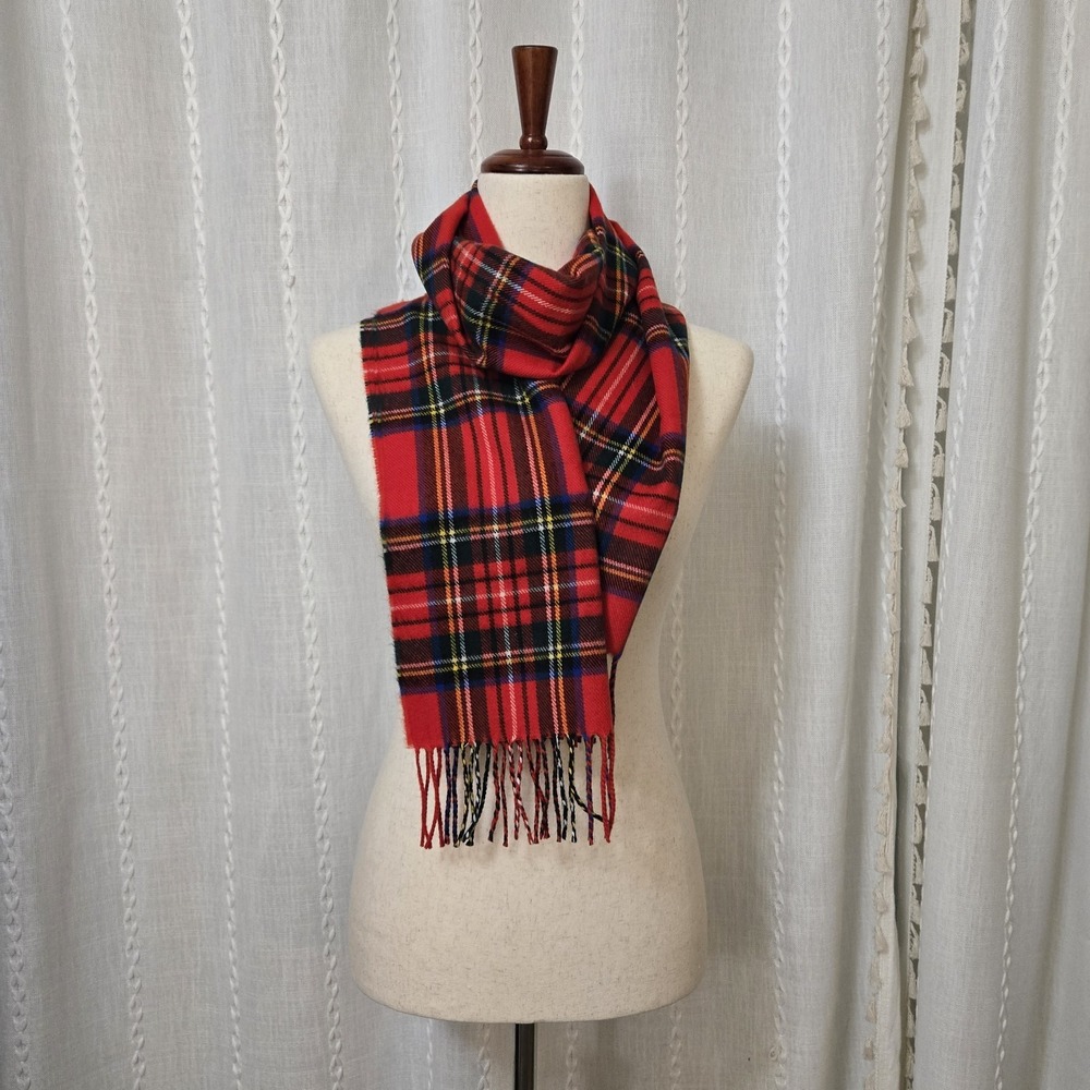 Better Than Cashmere‎ Brand Red Tartan Old Money Classic Fringe Preppy Acrylic